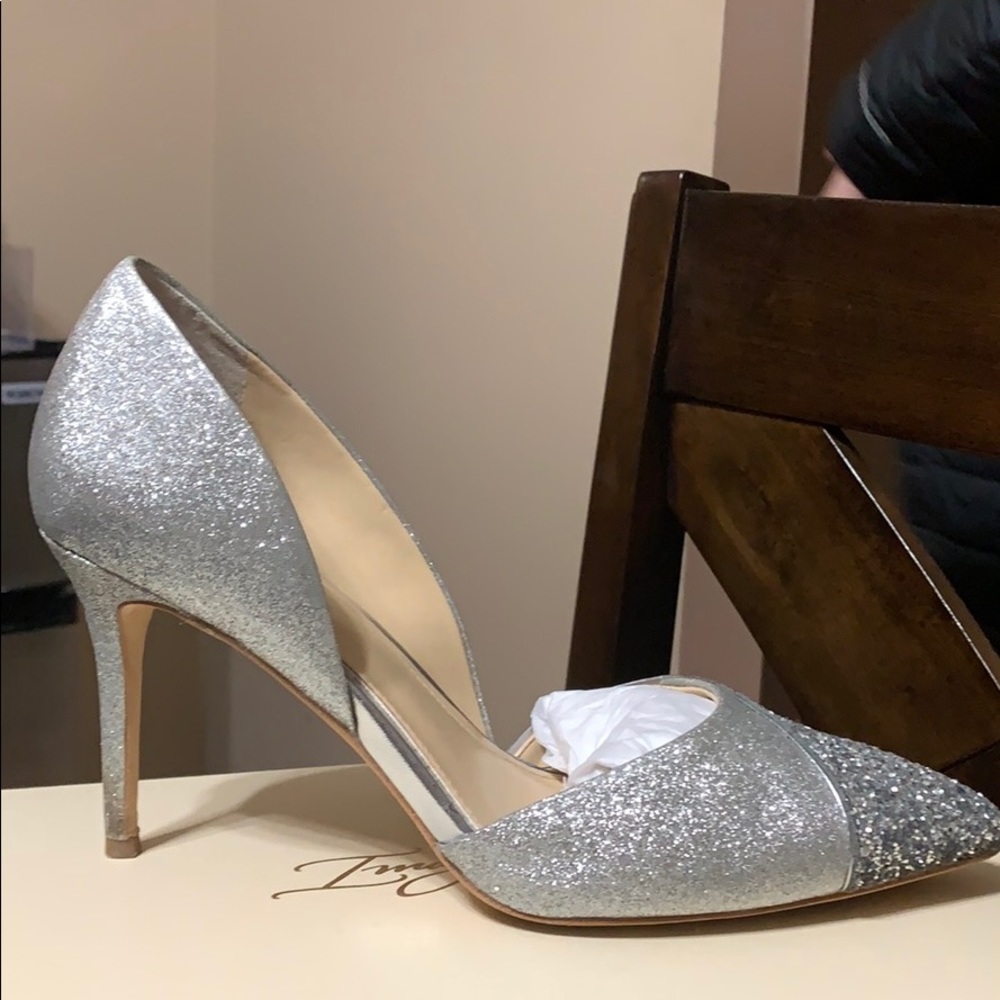 Imagine Vince Camino Platinum Sparkle heels